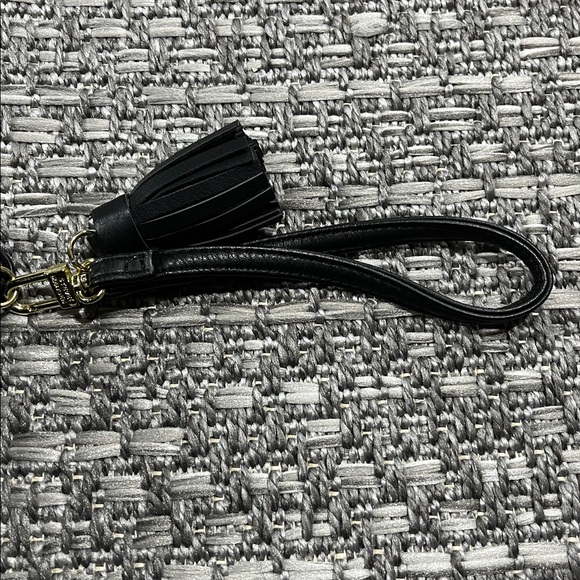 Steve Madden | Black Wristlet with Gold Hardware - Picture 2 of 12